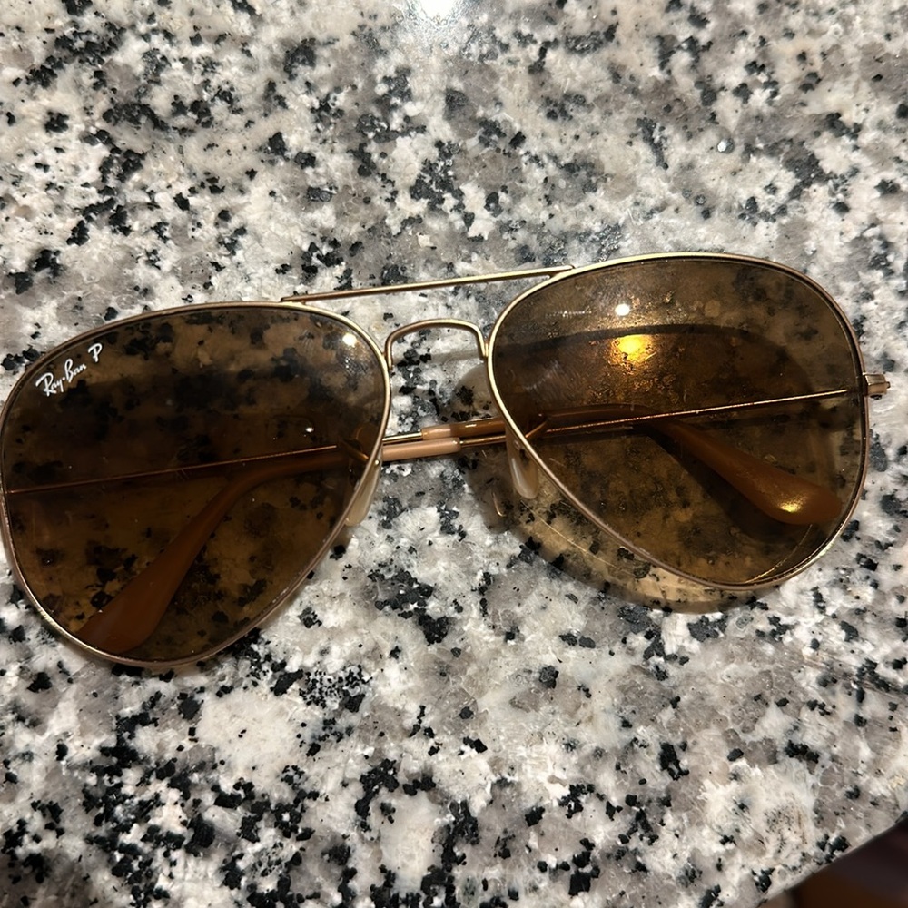 Ray-Ban sunglasses - Picture 4 of 5